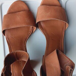 "Enzo Angliolini" heeled brown sandals